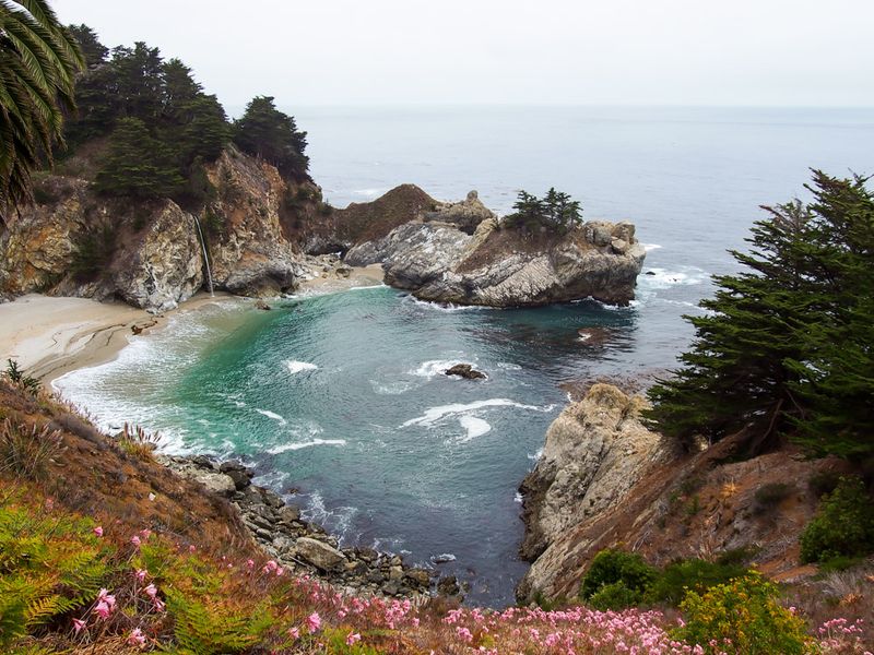 McWay Waterfall Trail, Big Sur, California