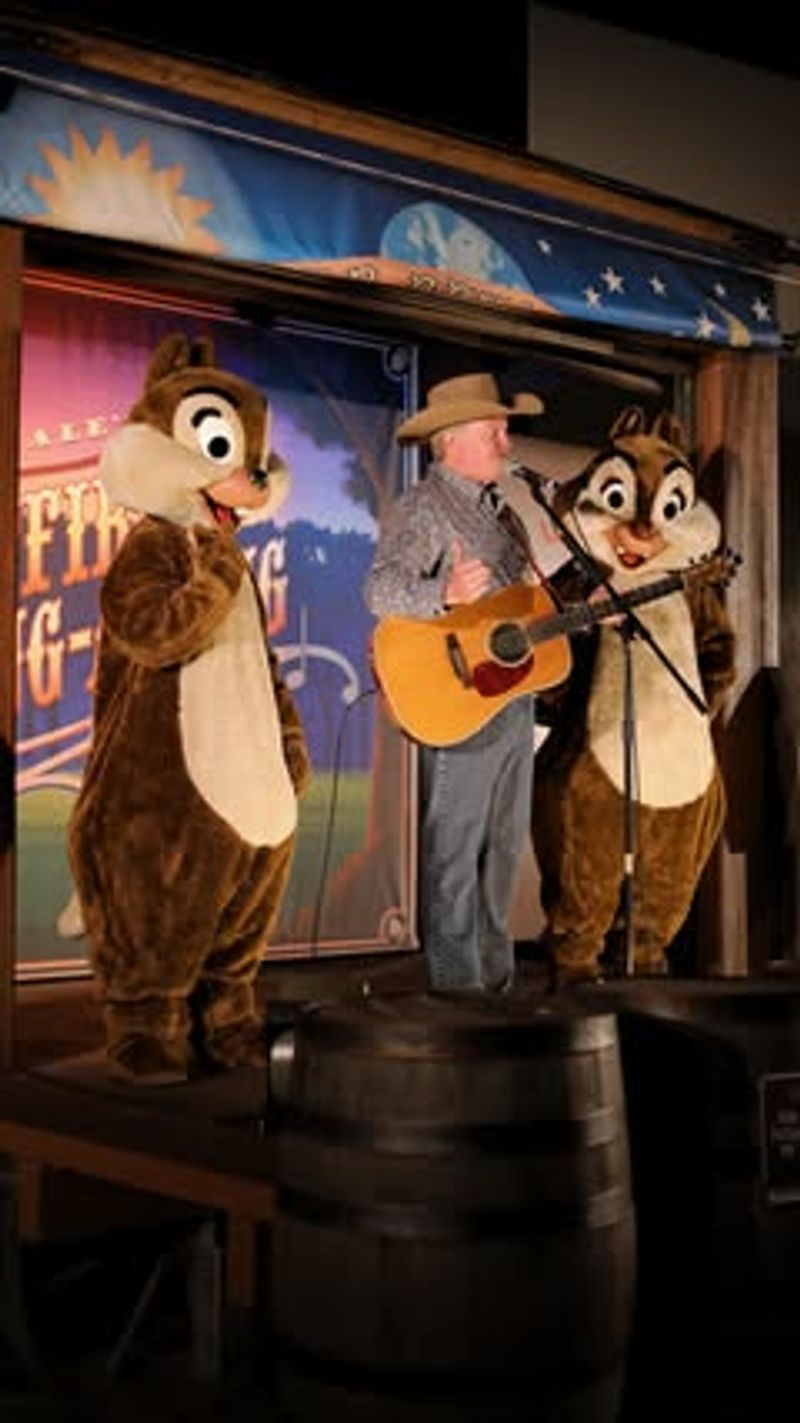 Chip 'n' Dale's Campfire Sing-A-Long