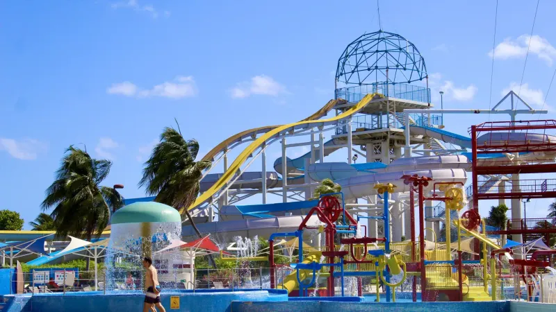 Play at Ventura Park