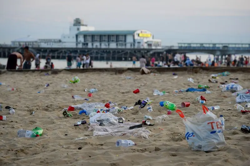 Trashing Natural Sites or Streets