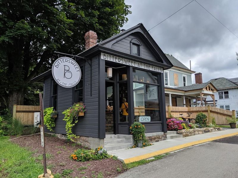 Bittersweet Café