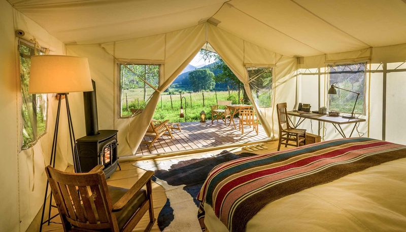 Dunton River Camp