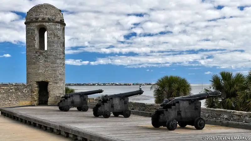 Walk the Fort’s Upper Gun Deck