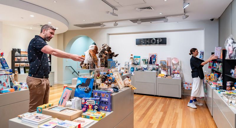 Artisan Shops and Galleries
