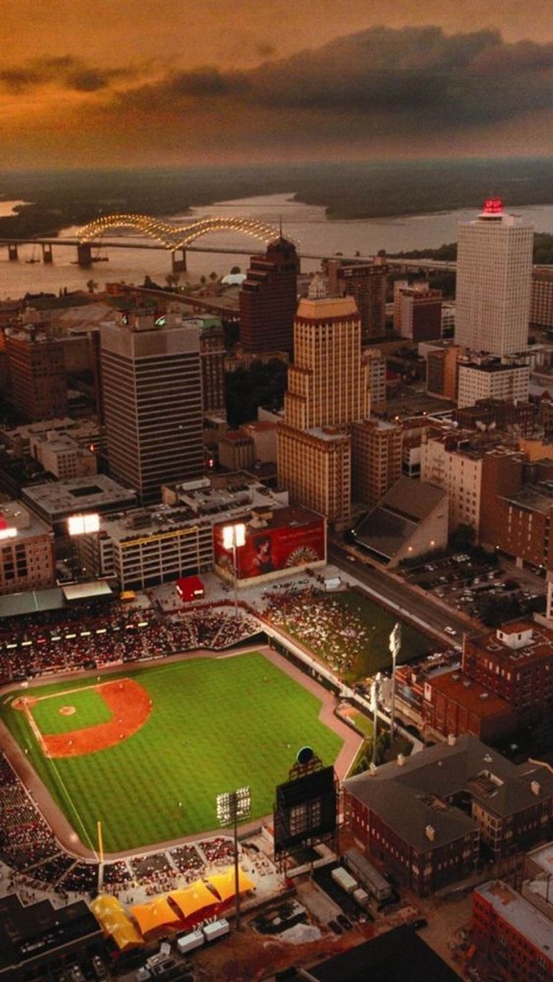 Walking in Memphis - Memphis, USA