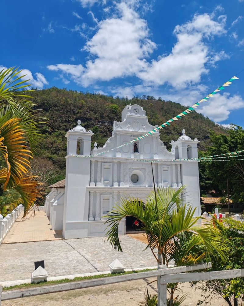 La Campa, Honduras – Forested Pine Valleys