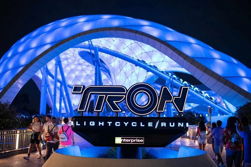 Tron Lightcycle / Run (Magic Kingdom, Tomorrowland)
