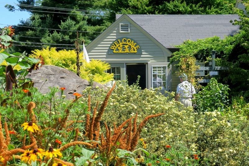 Explore the Berkshire Botanical Garden
