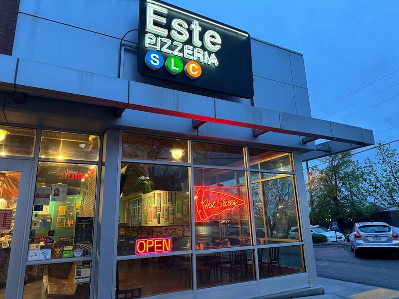 Este Pizzeria