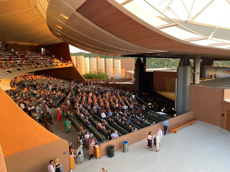 Discover the Santa Fe Opera