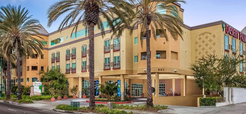 Desert Palms Hotel & Suites