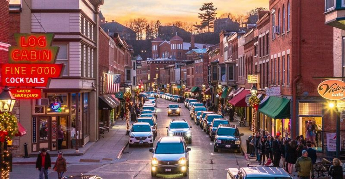 I’ve Visited a Dozen Small Towns in the U.S. and These 8 ‘Charming’ Ones Were Total Disasters