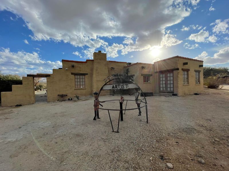 29 Palms Art Gallery