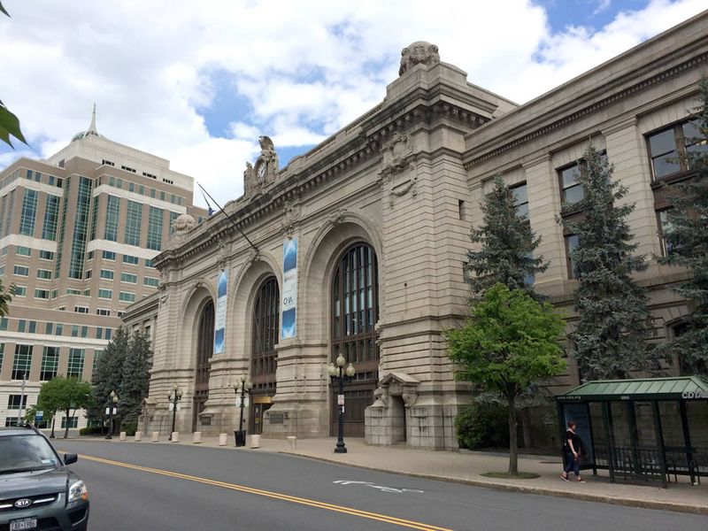 Albany, New York – Engine Switch and City Charm