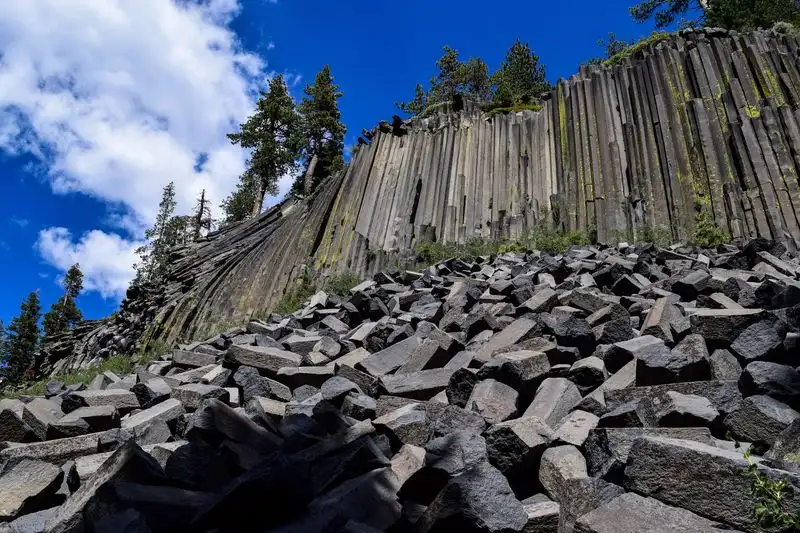 Devils Postpile Midweek Hikes (Mammoth Lakes, CA)