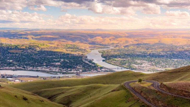 A Charming Town Where Two Rivers Meet Is Full of History and Hiking Trails