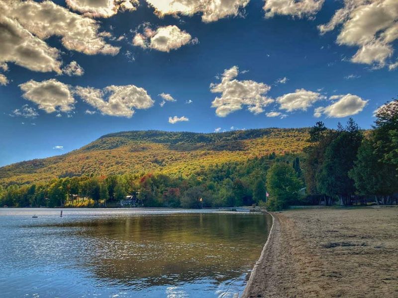 Elmore (Lake Elmore)