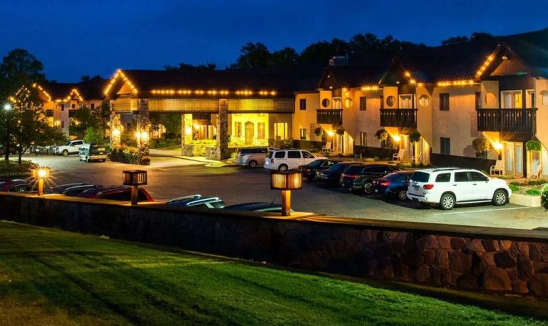 Treetops Resort