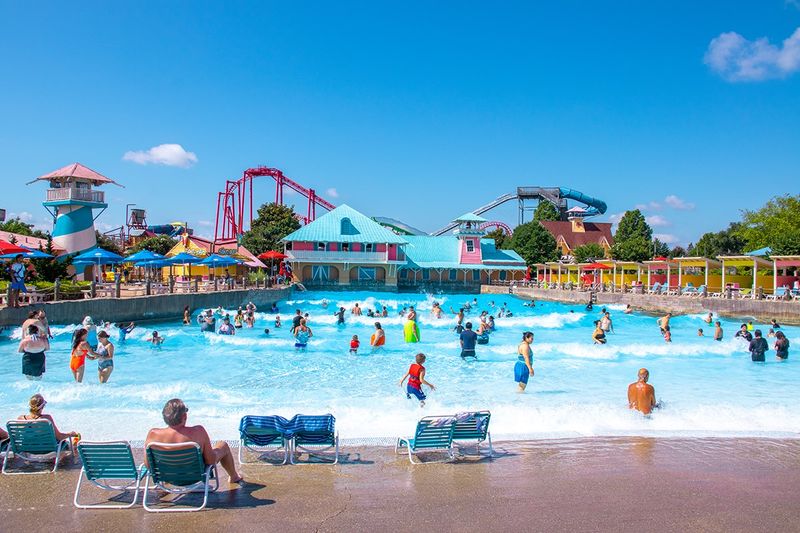 Kentucky Kingdom & Hurricane Bay