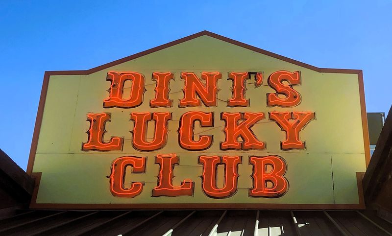 Dini’s Lucky Club