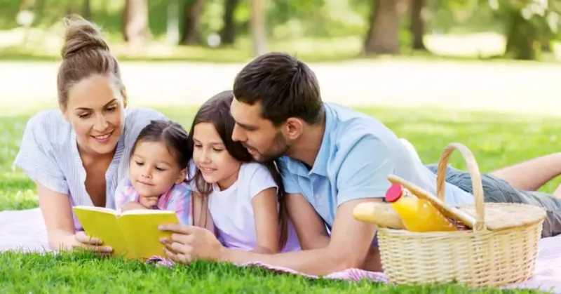 Storytelling Picnic