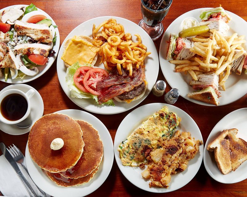 Lou’s Diner