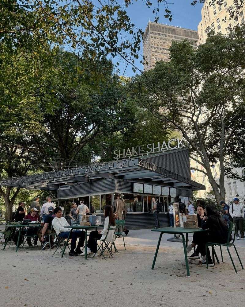 Shake Shack – Madison Square Park, New York City