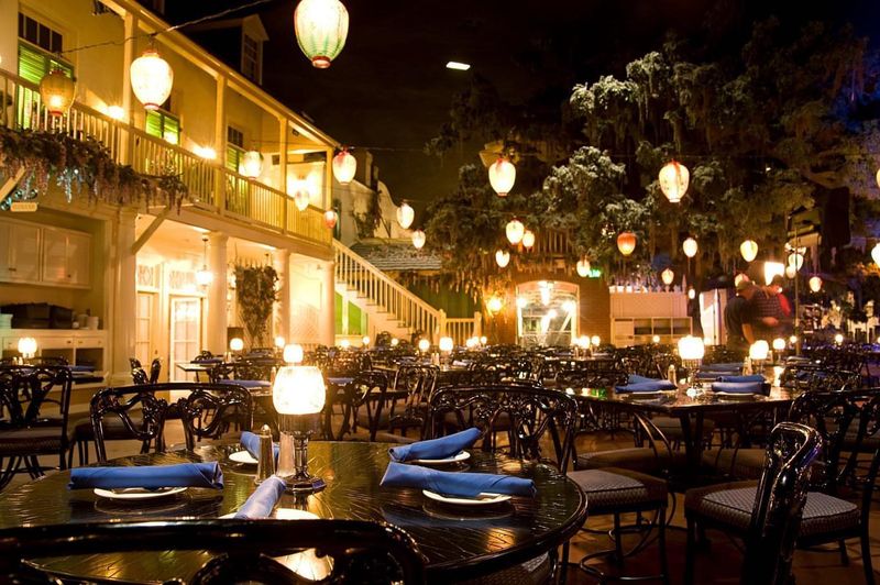 Blue Bayou – Disneyland (CA)