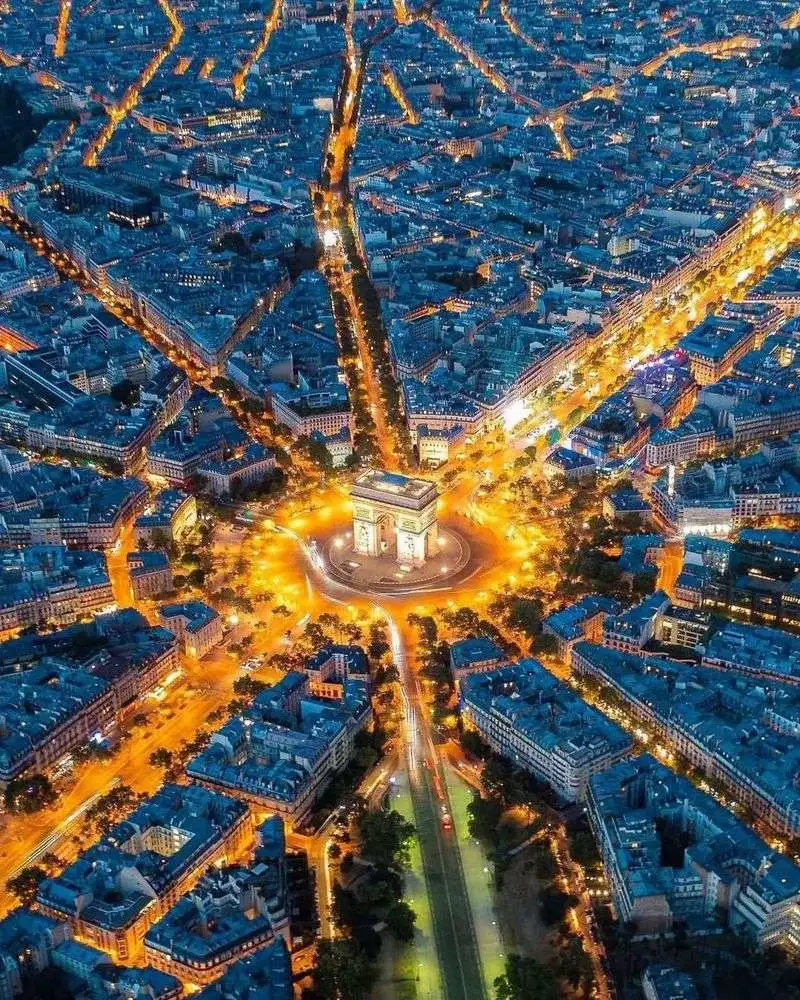 Paris, France (Kid-Free)