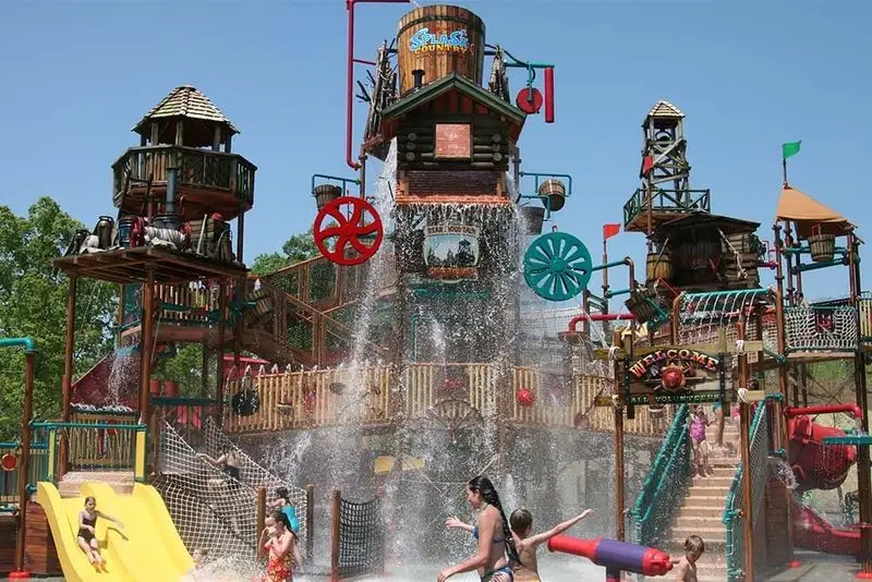 Dollywood's Splash Country