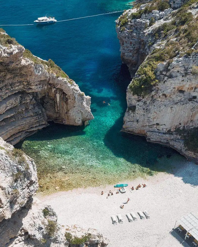 Stiniva Beach, Vis Island, Croatia