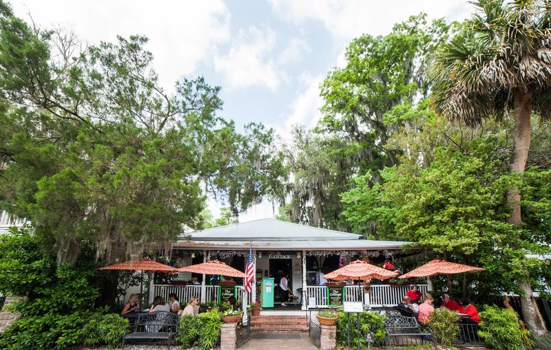 The Cottage Café