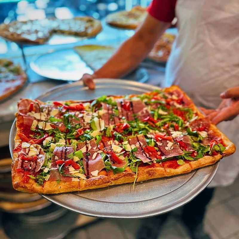 Luigi's Pizzeria