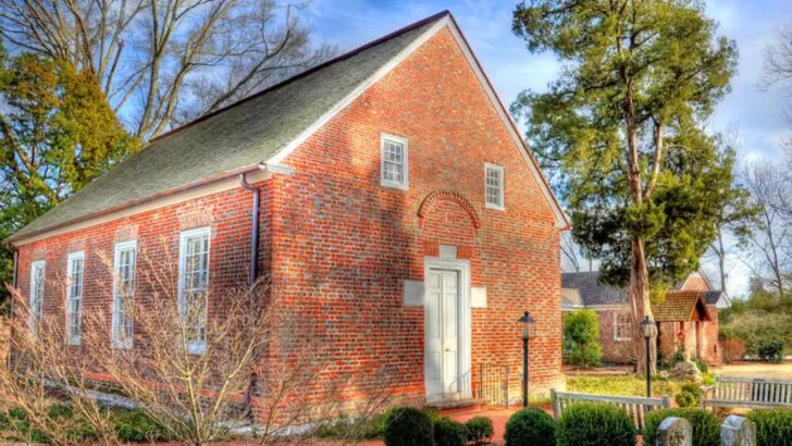 North Carolina’s Oldest Town Feels Like Stepping Into a Slower, Prettier Time