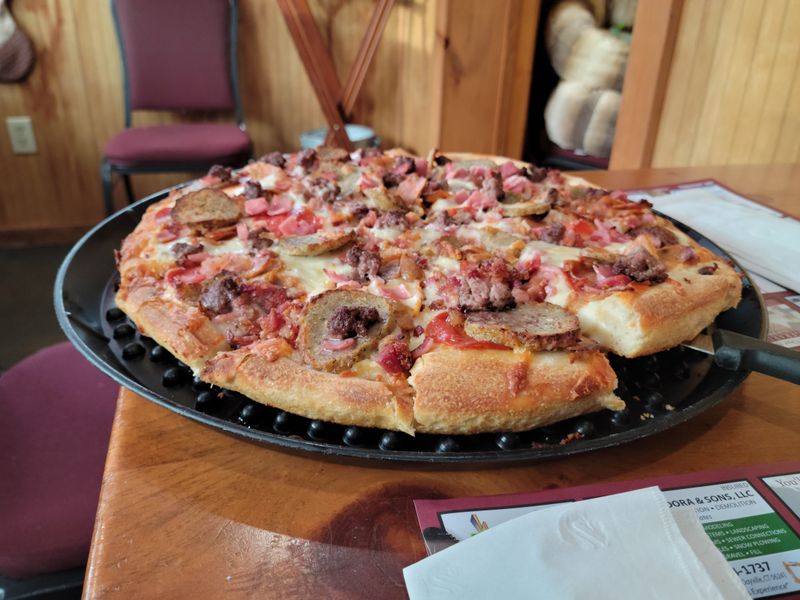 4G’s Pizza — Dayville