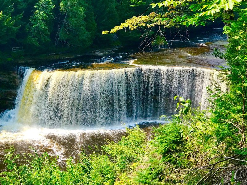 Tahquamenon Falls – Michigan