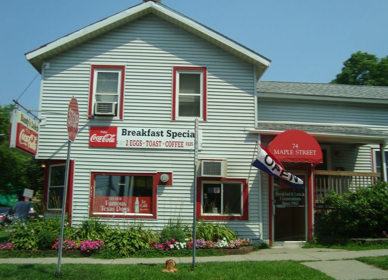 Handy’s Lunch – Burlington