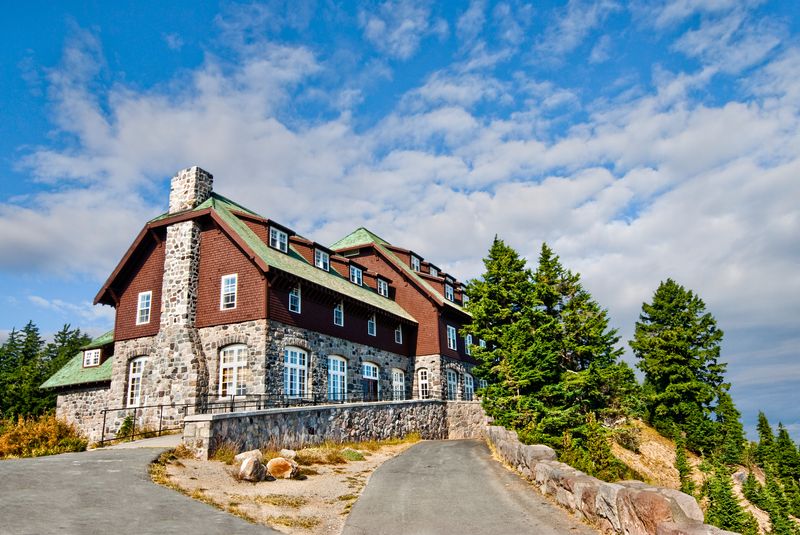Crater Lake Lodge