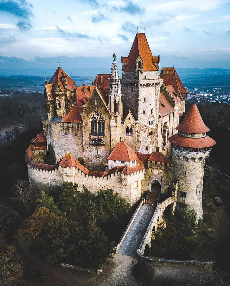 Burg Kreuzenstein