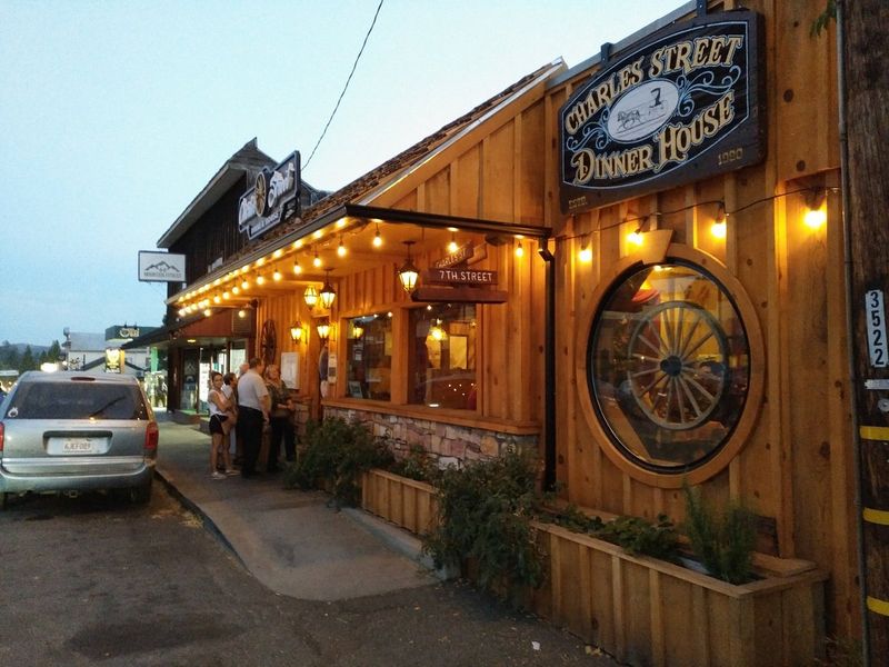Savoury’s – Mariposa, CA
