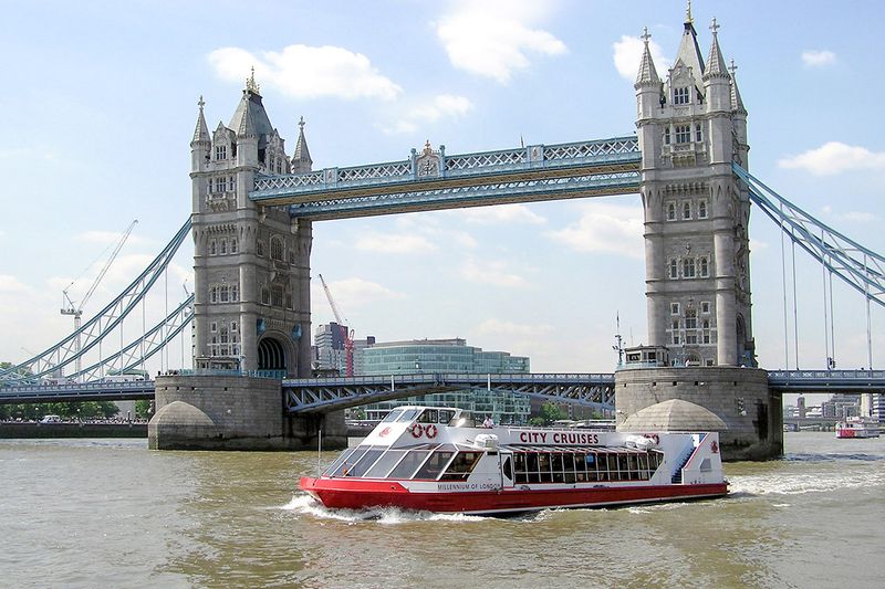 A boat ride down the Thames