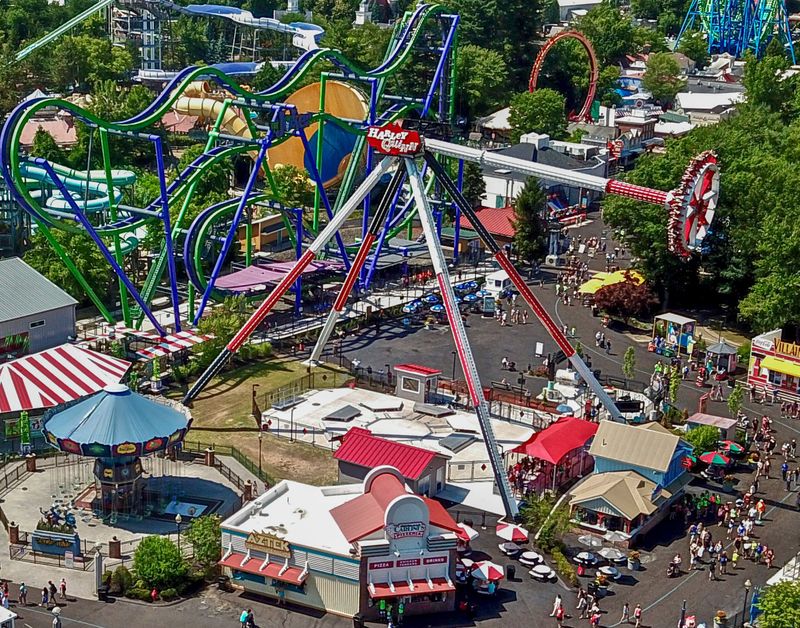 Six Flags New England