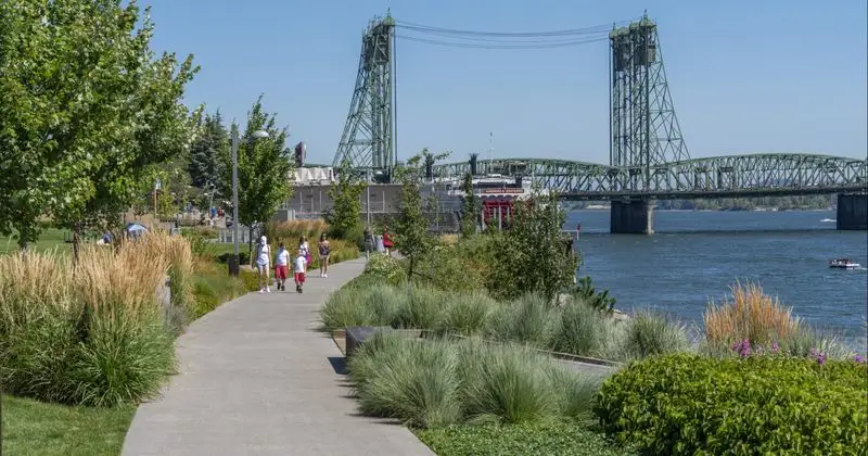 Vancouver Waterfront Renaissance Trail