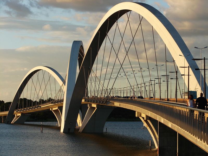 Juscelino Kubitschek Bridge