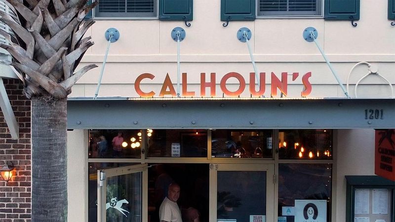 Calhoun Street Tavern