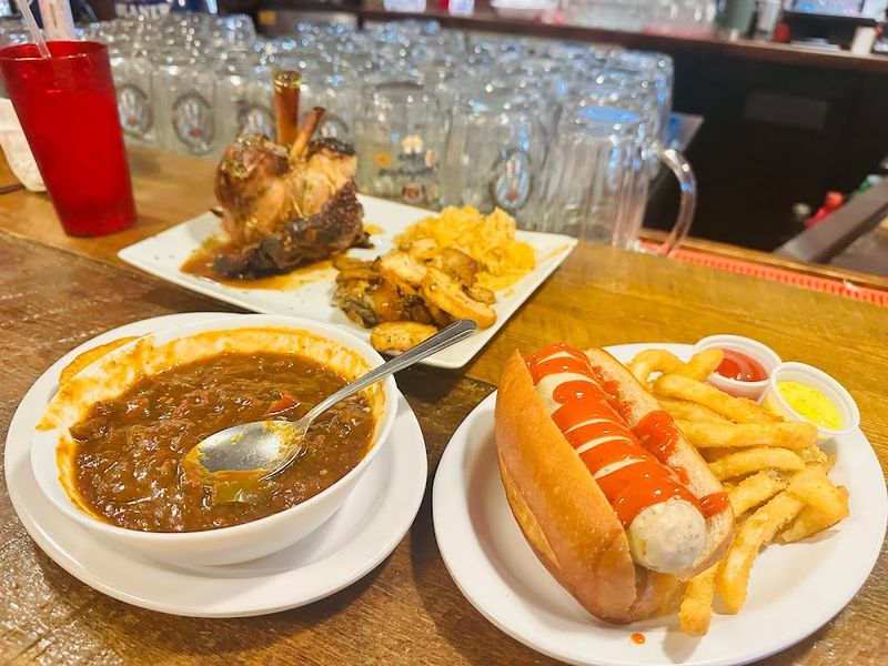 Hans & Franz Biergarten (Greenville, South Carolina)