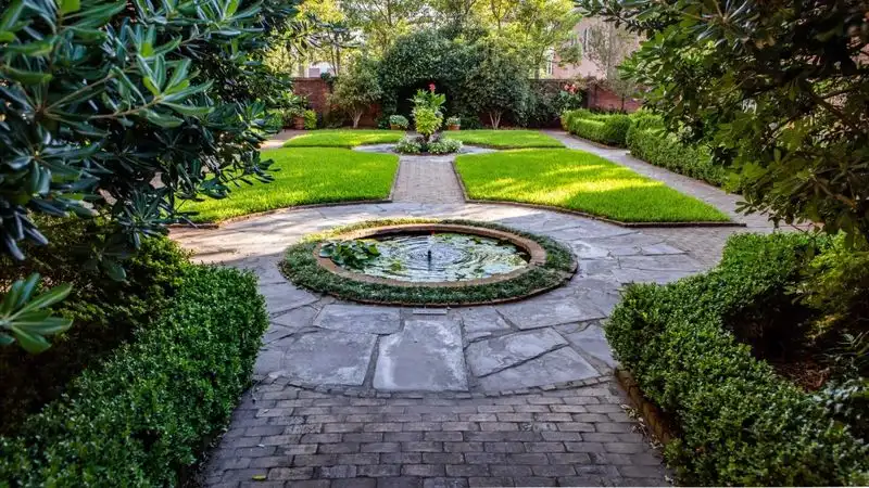 Savannah Botanical Gardens