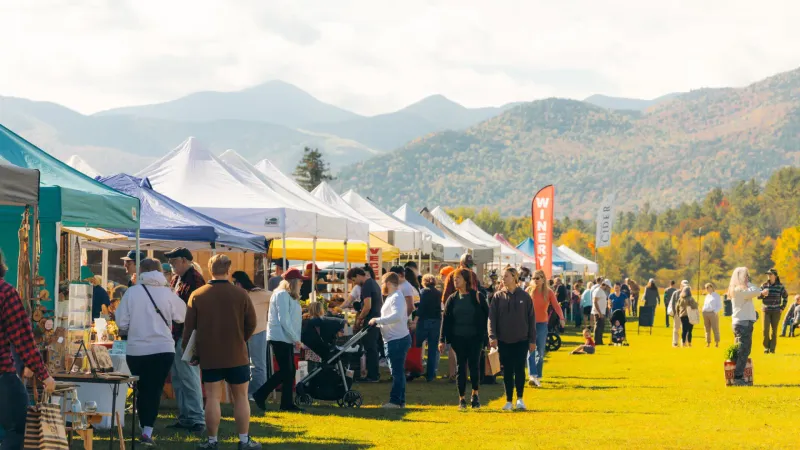 Perfect Time for Farmers Markets & Local Eats