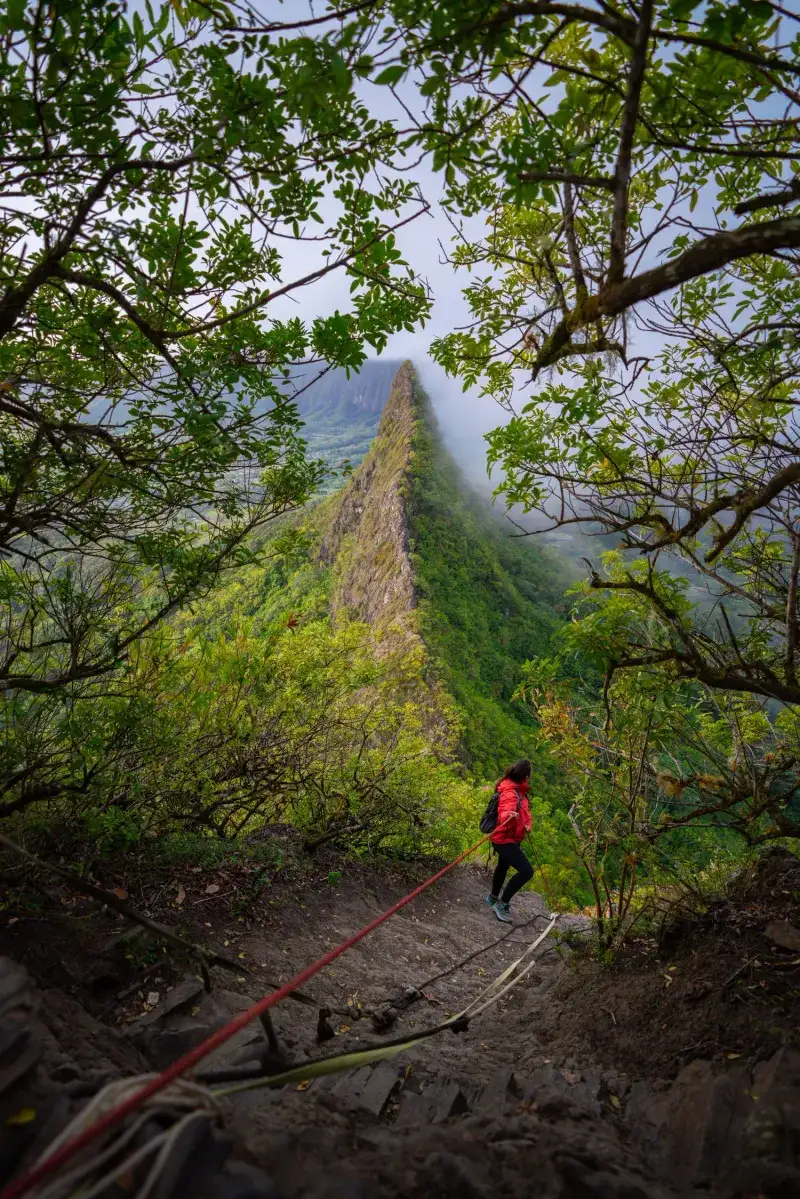 Olomana Three Peaks, Oahu