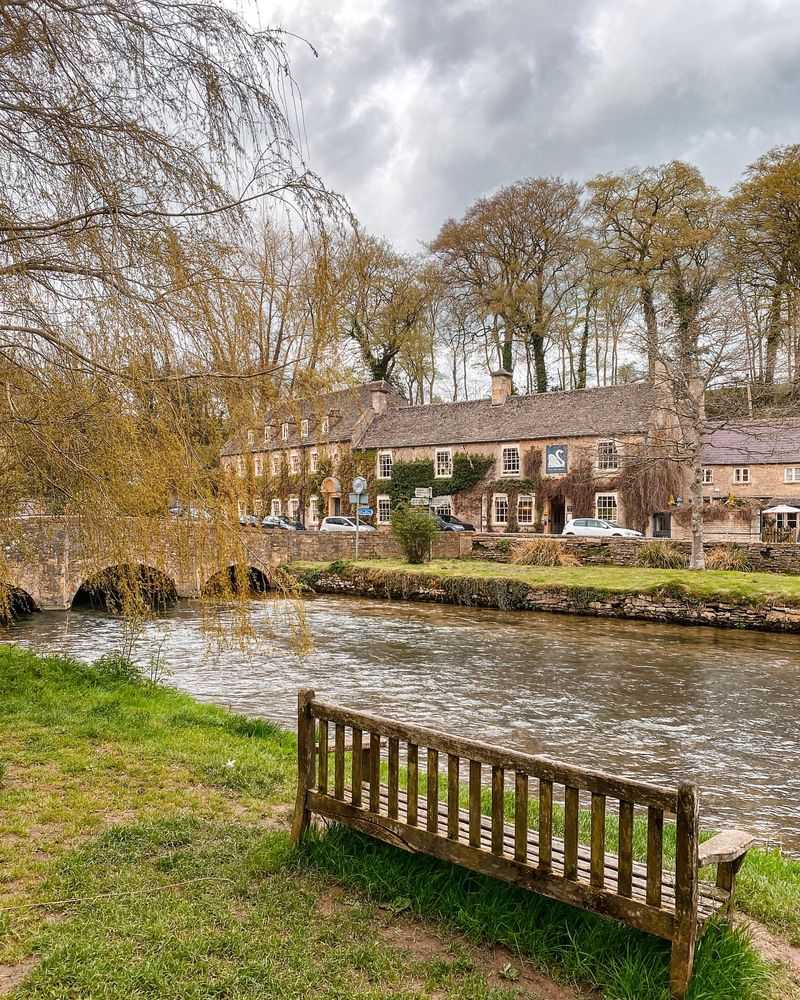 Bibury, England – Cottages and Riverbank Meadows